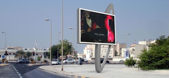 شاشات اعلانات خارجية في السعودية