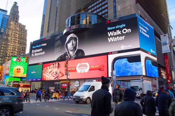 خطوات تركيب شاشات LED عملاقة